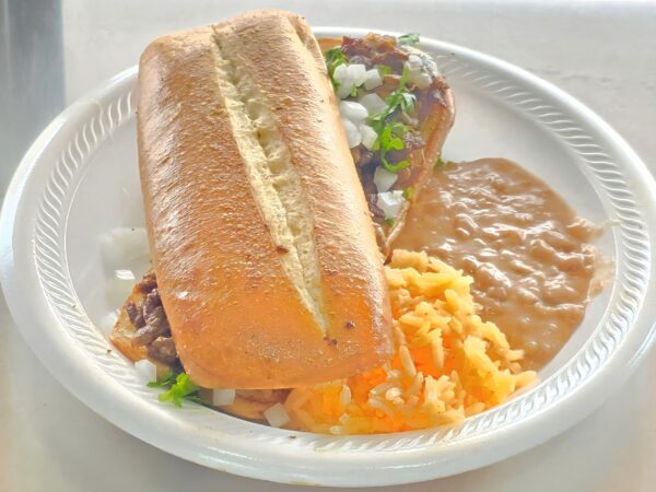 Alpastor Torta Meal